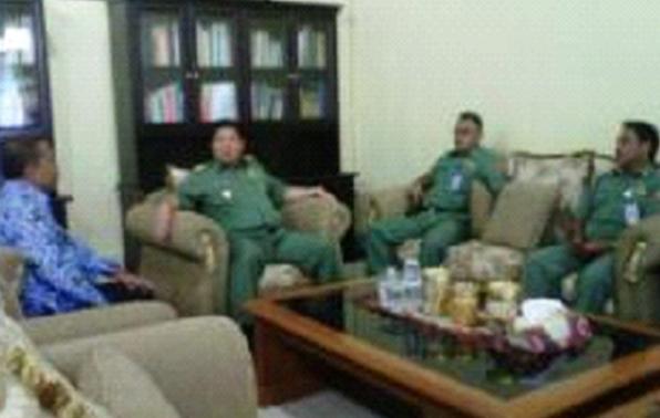 Wagub Minta Kepala Daerah Atasi Masalah Tambang