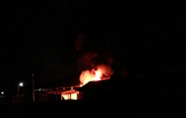 Si Jago Merah Lalap Gudang BBM di Tanjungpandan