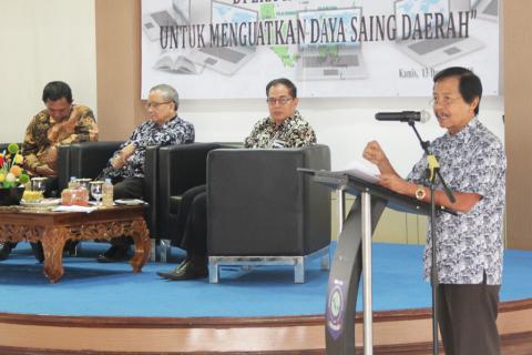 Wagub Buka Seminar Nasional "Pembangunan Berbasis Inovasi di Era Industri 4.0 Untuk Menguatkan Daya Saing Daerah"