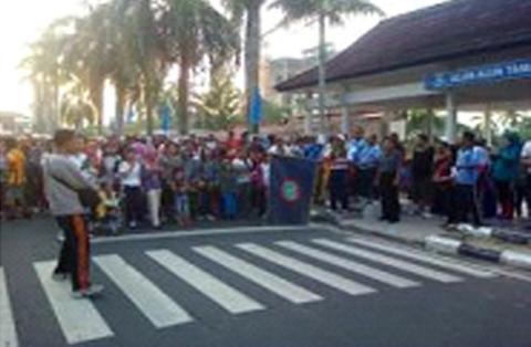 May Day, Ribuan Buruh di Babel Ikuti Jalan Santai
